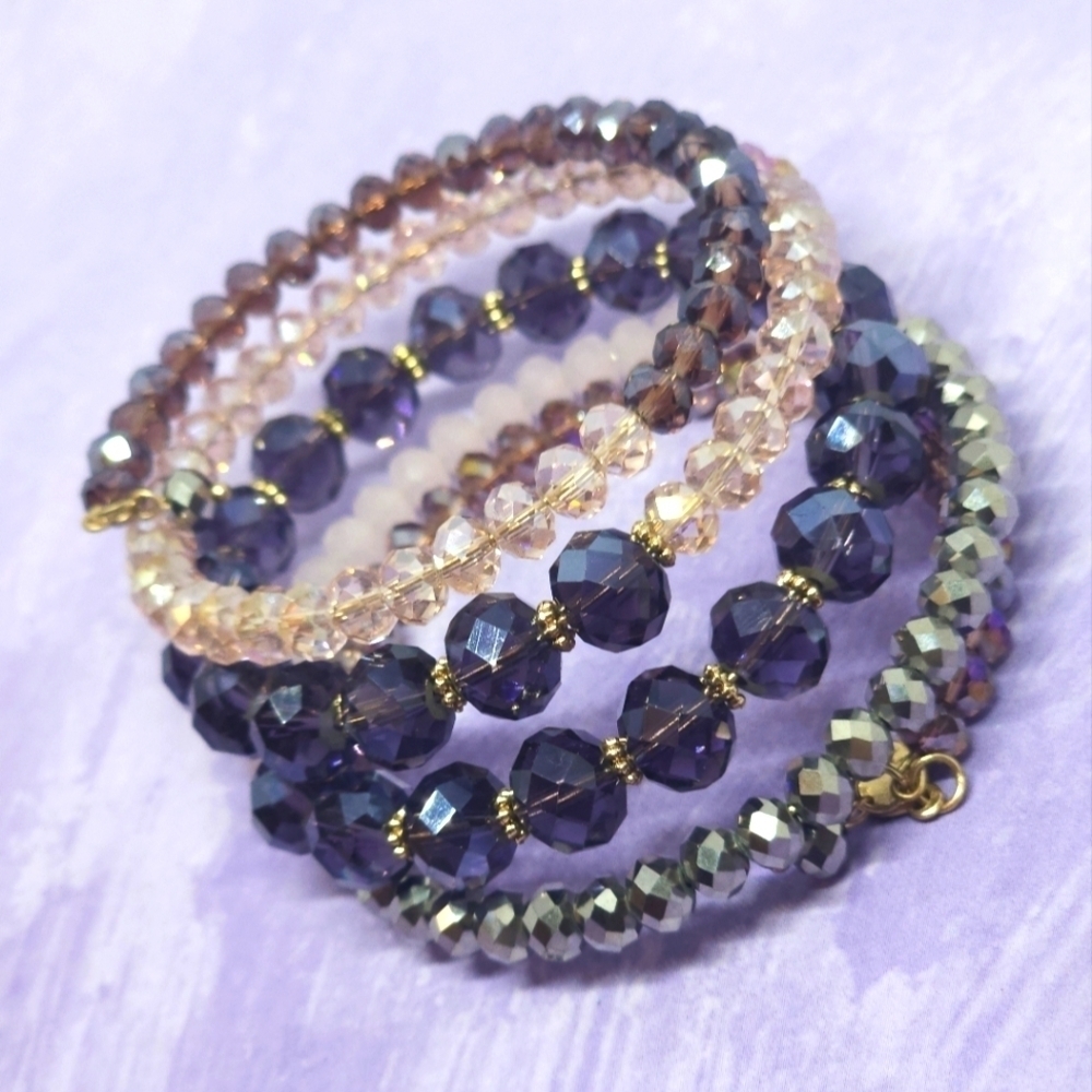 👍5 For $20 Ali Kahn New York Wrap Around Multi Color Bead Bracelet
